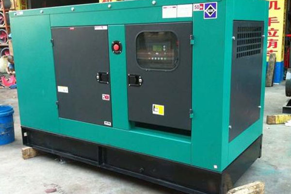 镇远如何检查机油的使用时间？