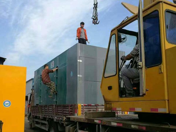 镇远更换水冷式机油散热器密封件的操作流程是怎样的？