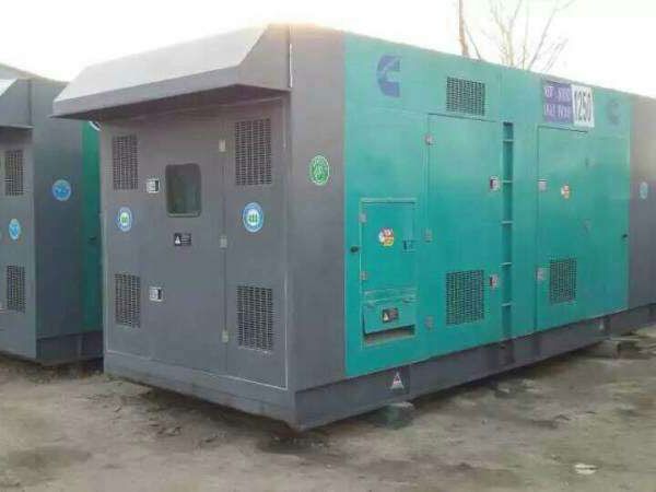 镇远合同中关于工期延误的责任如何界定和处理？